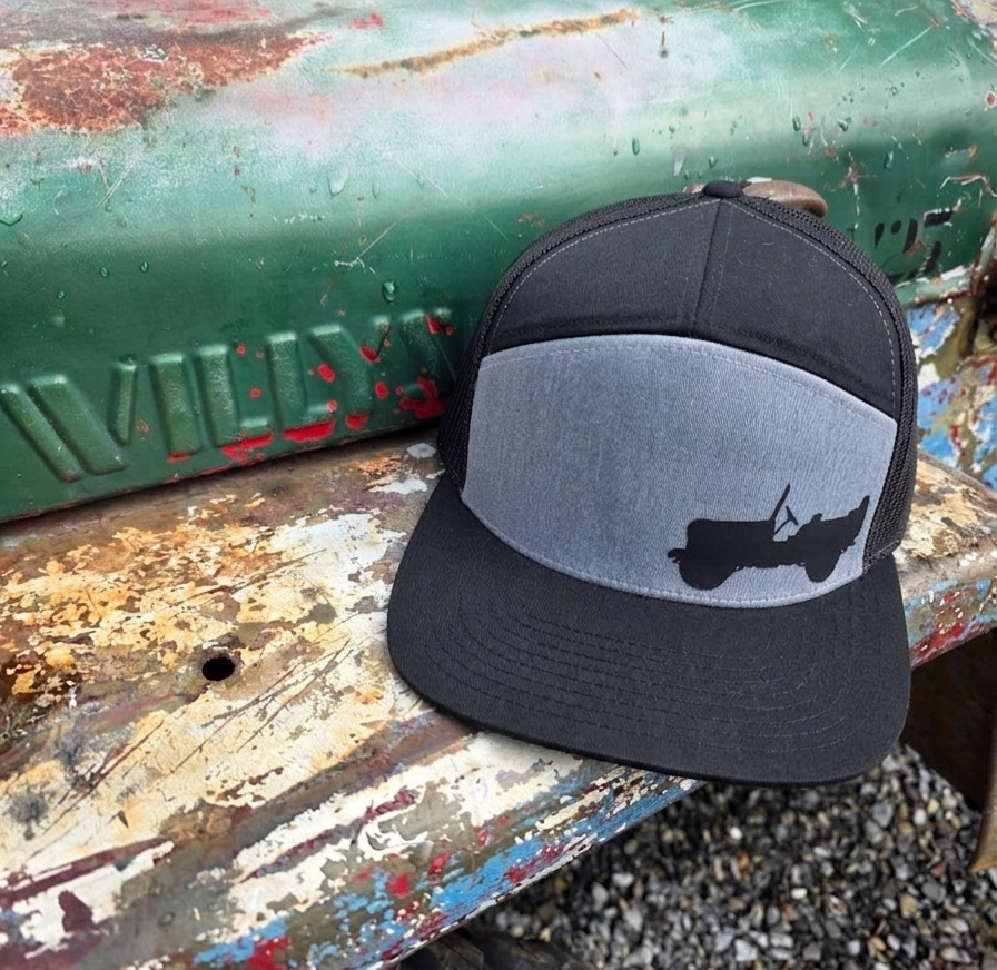 Flat fender hat